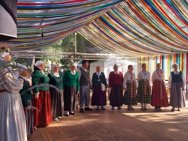 Folkloras kopa "Āre" XXVII Vispārējie latviešu Dziesmu un XVII Deju svētkos